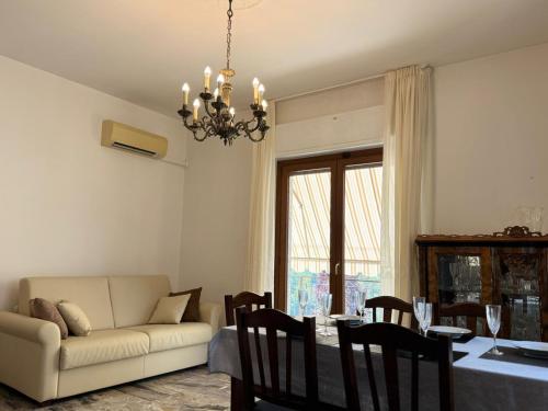 Χώρος καθιστικού στο Villa Mirella Como