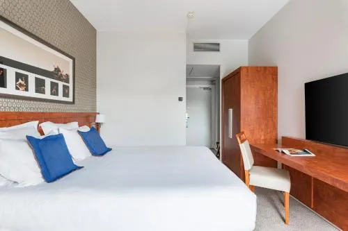 Crowne Plaza Lyon - Cité Internationale photo 3