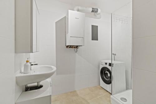 Next to Augarten I 7 Min to Metro I Free WIFI