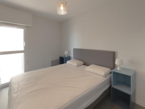 Appartement 2* face mer avec balcon et garage - Centre-ville Sables d'Olonne - FR-1-197-367
