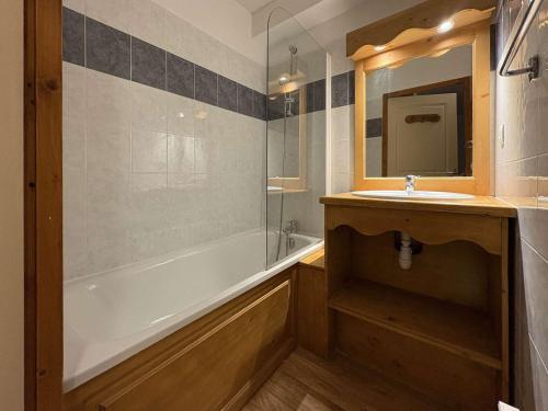 Appartement au pied des pistes avec sauna à Les Orres - FR-1-322-694