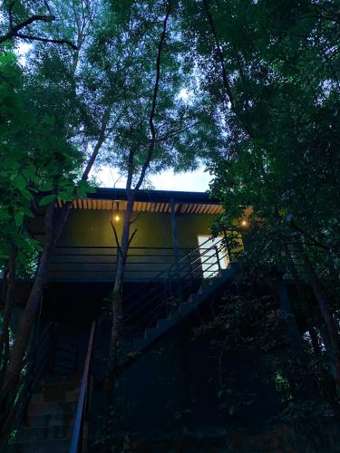 Το κτήριο όπου στεγάζεται  το hostel