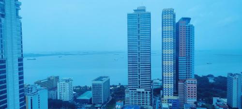 マニラにあるJohnStayのギャラリーの写真