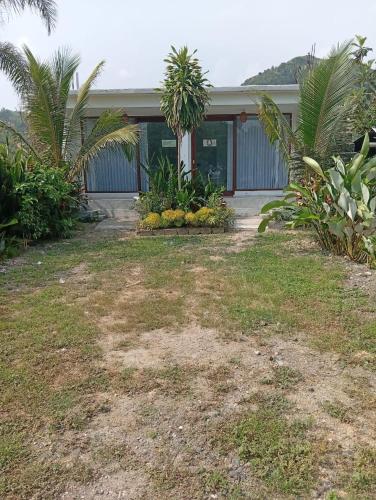 Κήπος έξω από το Narima Torok Homestay