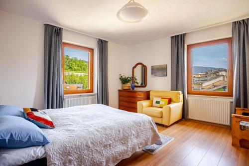 Ένα ή περισσότερα κρεβάτια σε δωμάτιο στο Casa dei Vessi il cuore di Fondo