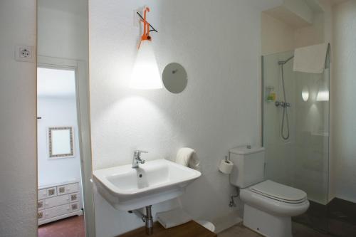 Koupelna v ubytování Hotel Cala Joncols