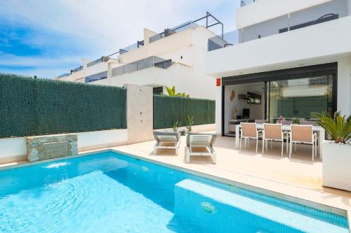 Villa in Los Alcazares