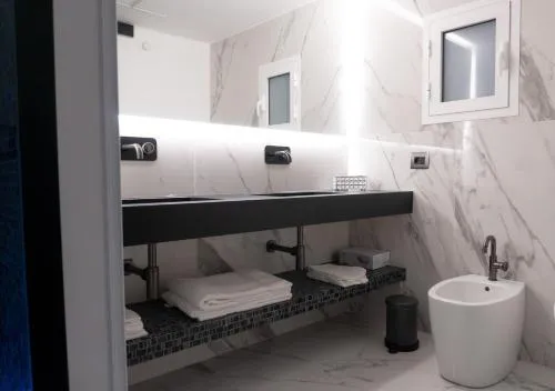 Palazzo Algaria Suites with Jacuzzi, Sauna & Turkish Bath photo 6
