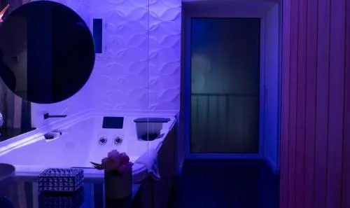 Palazzo Algaria Suites with Jacuzzi, Sauna & Turkish Bath photo 70