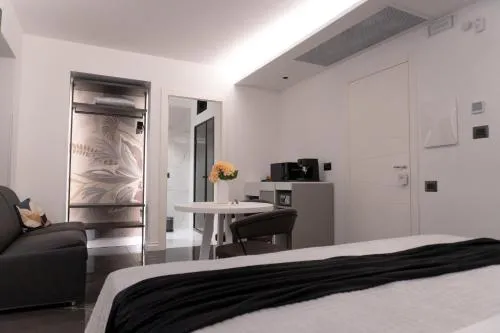 Palazzo Algaria Suites with Jacuzzi, Sauna & Turkish Bath photo 29