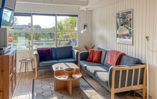 Posezení v ubytování Lovely Home In Hadsund With Wifi