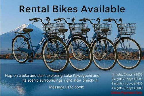 a flyer with four bikes parked next to each other at 神樂谷 in Fujikawaguchiko