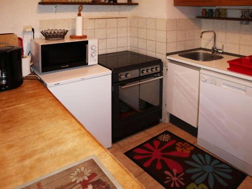 Studio idéal, accès pistes, proche centre et garderie - FR-1-322-212