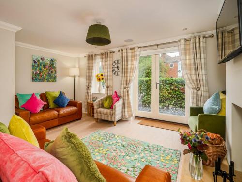 Posezení v ubytování Ridings Cottage