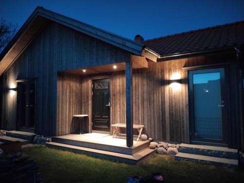 Κήπος έξω από το Newly built accommodation close to sea & nature, Varberg