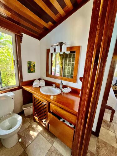 Et badeværelse på Colinda Cabanas