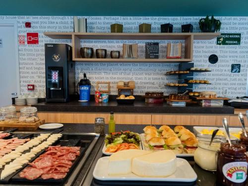 Φαγητό σε αυτό το ξενοδοχείο ή κάπου εκεί κοντά