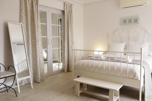 Villa Gardenias Puerto Banús by Houselogy