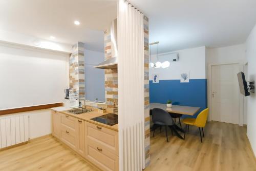 Kuchyň nebo kuchyňský kout v ubytování Casa AlmaMare