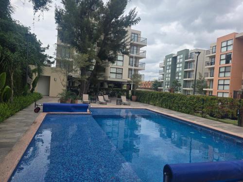 Het zwembad bij of vlak bij Pool apartment