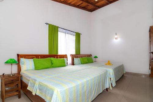 Postel nebo postele na pokoji v ubytování Mystic Waters Retreat