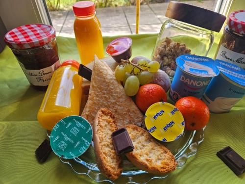 Еда / где поесть недалеко от апартаментов/квартиры