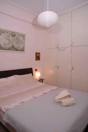Lucy's comfy apt in town centre by the sea