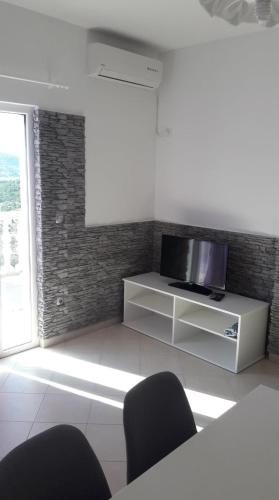Apartments with parking space Grebastica, Sibenik - 24934