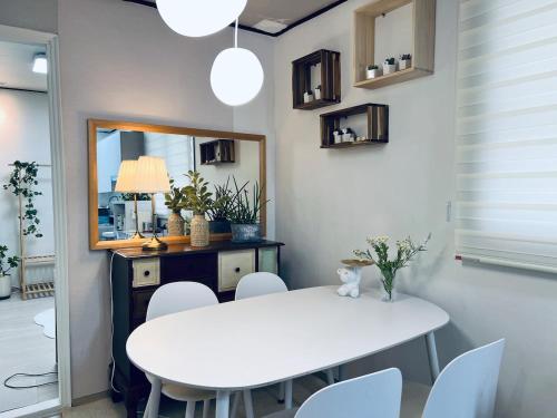 Fotografie z fotogalerie ubytování Only Yoo Stay v destinaci Suwon