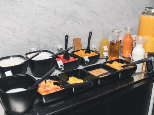 Jídlo v hotelu nebo okolí