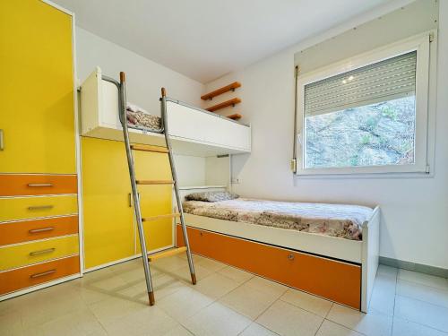 Appartement rénové à Roses, proche plage et centre, pour 6 pers.