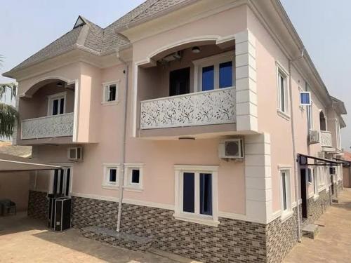 Zgradba, v kateri se nahaja hotel