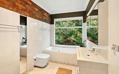 Ένα μπάνιο στο Hidden Grove