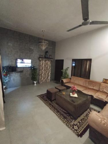 Μια τηλεόραση ή/και κέντρο ψυχαγωγίας στο Ramble Homestay