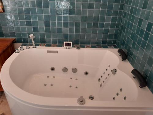 Ένα μπάνιο στο Maison de style La Grange