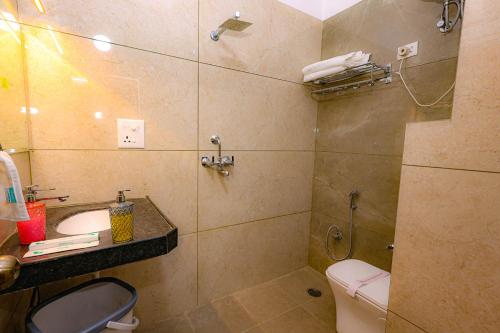 Koupelna v ubytování Suite003 by Park Stays