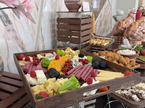 Jídlo v hotelu nebo okolí