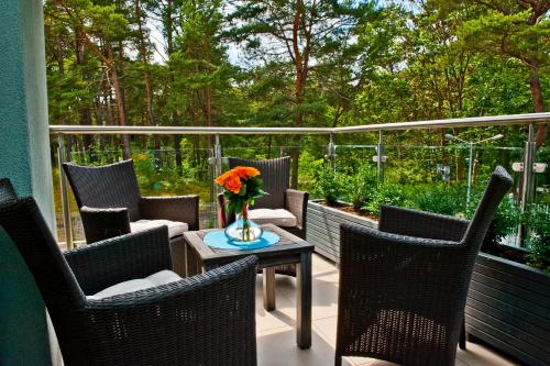 Balkon lub taras w obiekcie Willa 4 Żywioły BlueApart Jurata