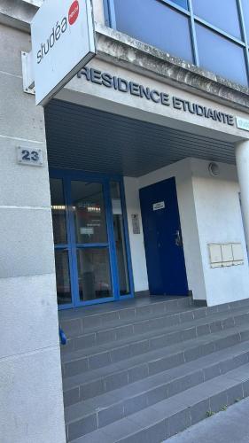 The Jean Monnet Studio near Perrache