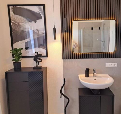 Koupelna v ubytování Wohnung mit Schlossblick, 65 qm - ruhig & idyllisch