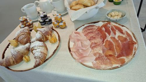 Jídlo v bed and breakfast nebo okolí