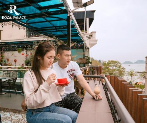 Fotografie z fotogalerie ubytování Roza Palace Cat Ba - Cave Hotel, Swimming Pool & Rooftop v destinaci Cát Bà