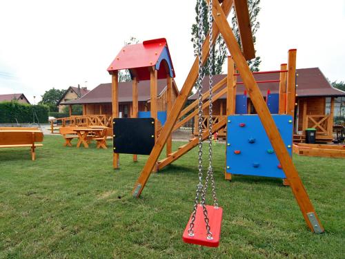 Φωτογραφία από το άλμπουμ του Powroty. Domy Gościnne "Ibis" σε Stegna