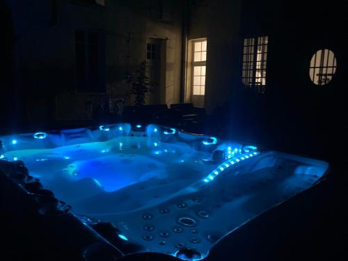 Φωτογραφία από το άλμπουμ του Château de Seurre No Boring People σε Seurre