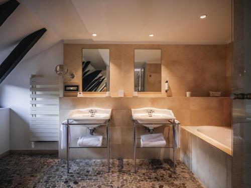 Fotografija u galeriji objekta Cour du Corbeau Hotel Strasbourg - MGallery Collection u Strazburu