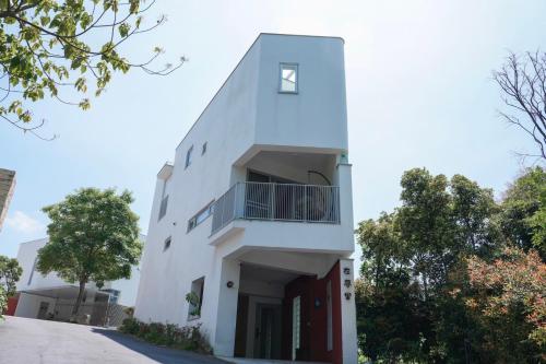 Budova, kde se ubytování v soukromí nachází