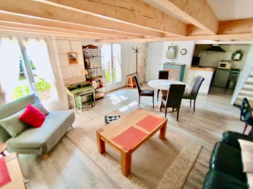 Grand studio avec mezzanine, quartier Avaricum