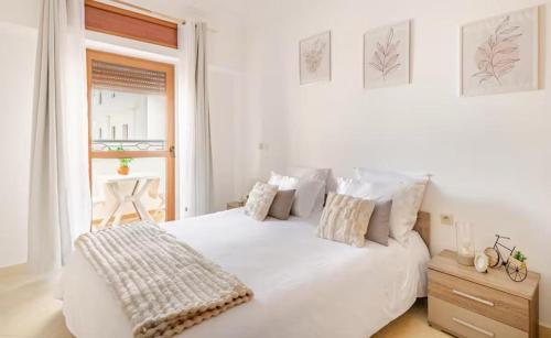 Postel nebo postele na pokoji v ubytování Appartement Haut Standing front de mer Malabata