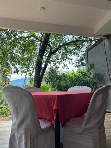 Afbeelding uit fotogalerij van Lanka Villas Holiday Resort in Kandy