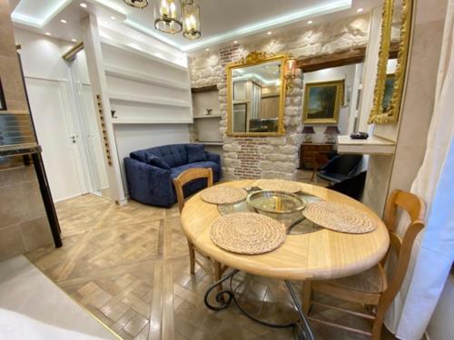 Elegant appartement dans ancien hotel particulier